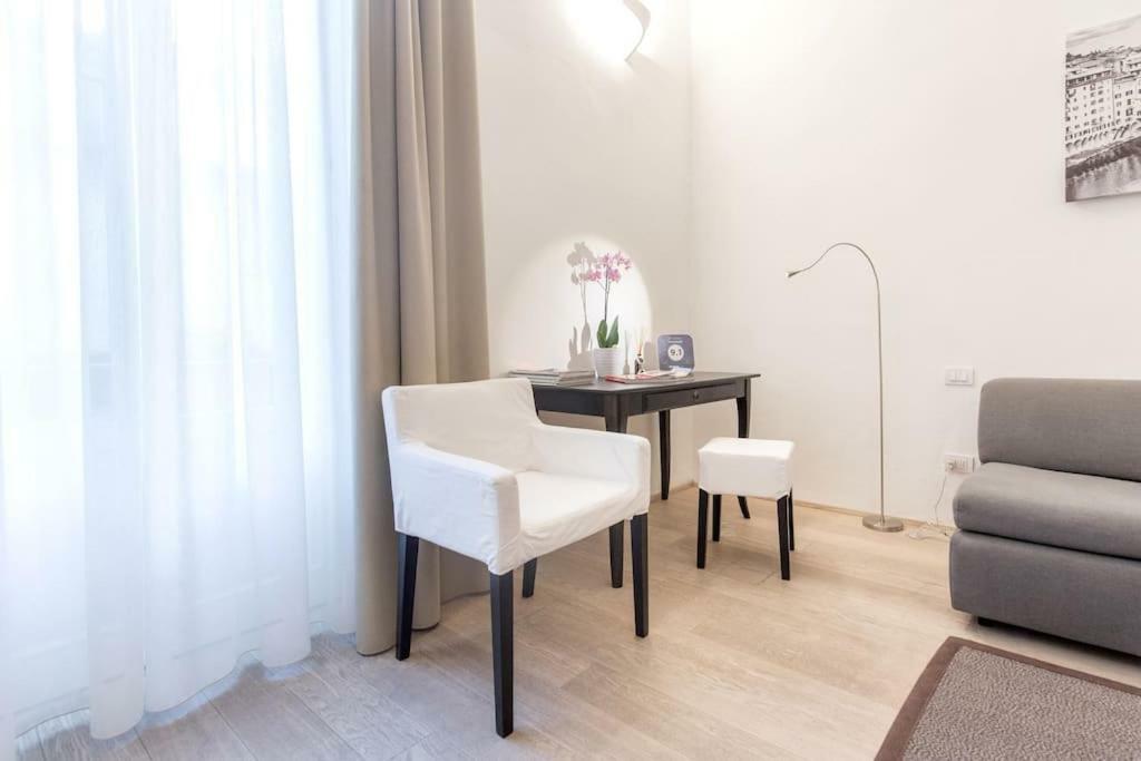 Santa Croce Studio ฟลอเรนซ์ ภายนอก รูปภาพ